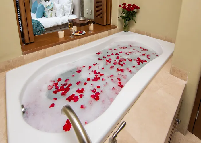 Resort Alegranza Luxury - Master